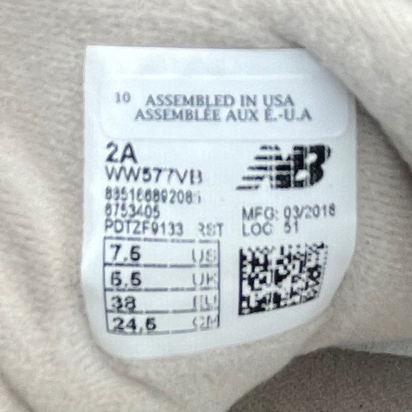 NWT- NEW BALANCE 577 WOMENS WALKING SHOES Size 7.5 - Picture 16 of 16